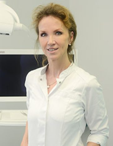 Dr Claudia Horstmann - Zahnarzt Kiel